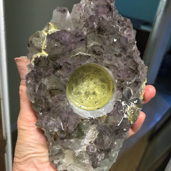 Large Raw Amethyst Cluster Tealight Candle Holder - Picture 6 of 7